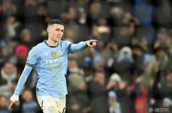 开云体育官方网站-包含曼城再次击败对手，英超夺冠前景看好的词条