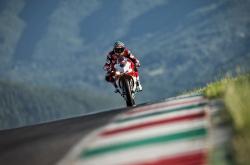 开云平台-杜兰特末节封神，广东队一波流带走奇才，诠释关键先生真谛