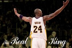 开云官网-街道狂飙与球场碾压，当F1焦点战遇见掘金踏平湖人