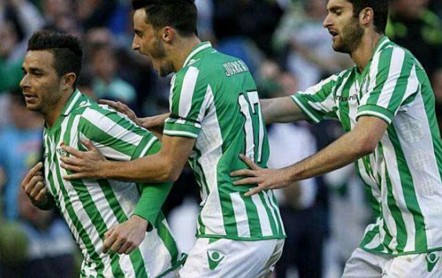 皇家贝蒂斯主场不敌埃瓦尔,遭遇失利 皇家贝蒂斯主场不敌埃瓦尔,遭遇失利