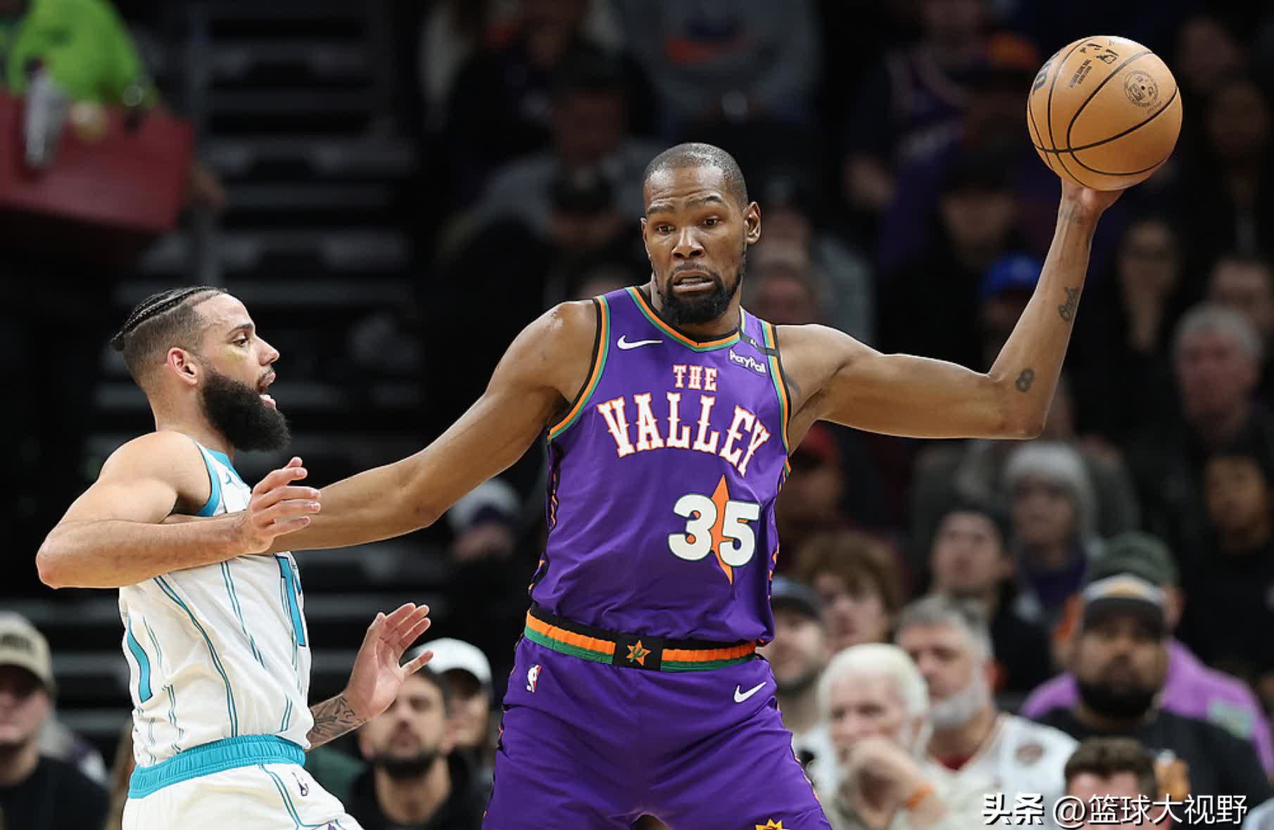 包含黄蜂强势篮网B队,波尔津吉斯关键制胜的词条 包含黄蜂强势篮网B队,波尔津吉斯关键制胜的词条