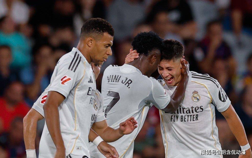 关于哥伦比亚险胜瑞士，姆巴佩打破历史纪录的信息