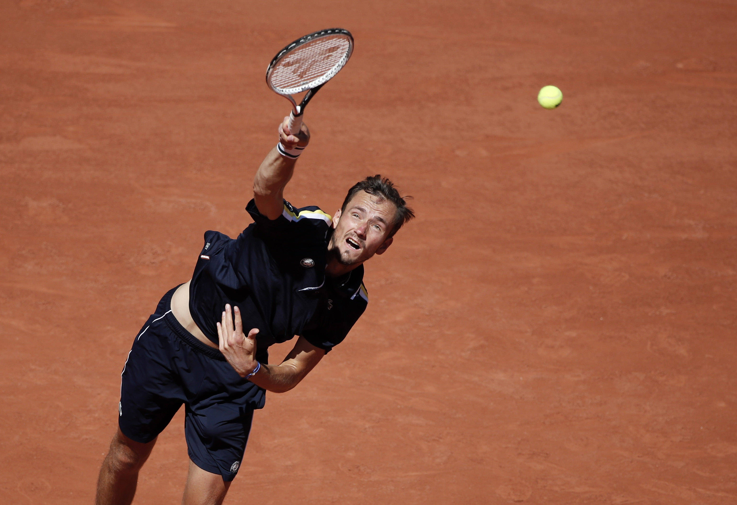 德国网球队绝地反击欧洲网球队,梅德韦杰夫关键制胜的简单介绍 德国网球队绝地反击欧洲网球队,梅德韦杰夫关键制胜的简单介绍