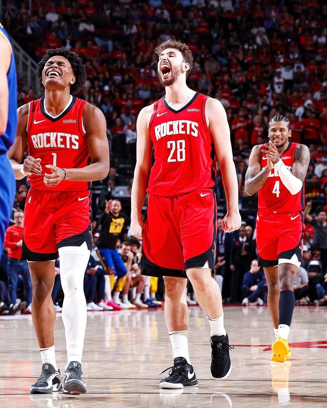 步行者绝杀火箭，保罗带队取胜