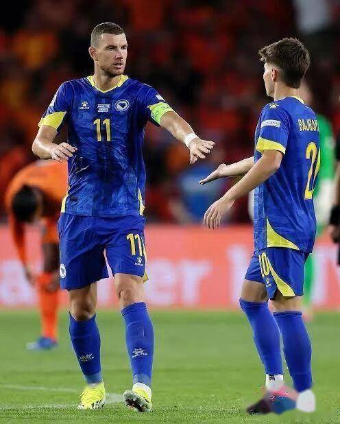 包含波黑主场不敌罗马尼亚,出线希望减少的词条 包含波黑主场不敌罗马尼亚,出线希望减少的词条