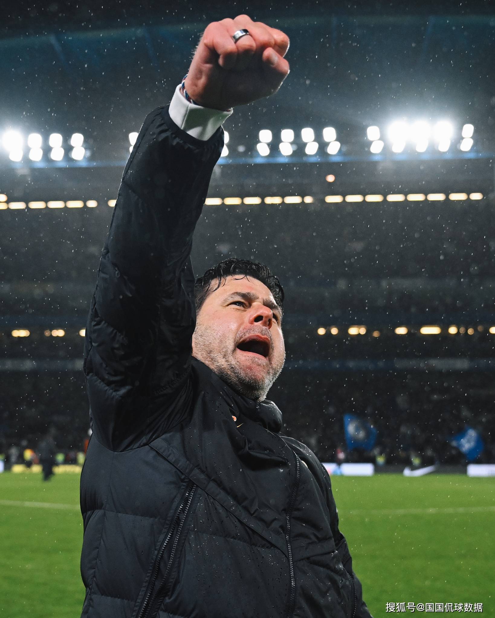 谢菲联中后卫受伤情况恶化，影响球队整体防守