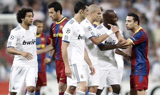 罗马将对战沙尔克,疯狂厮杀 罗马将对战沙尔克,疯狂厮杀