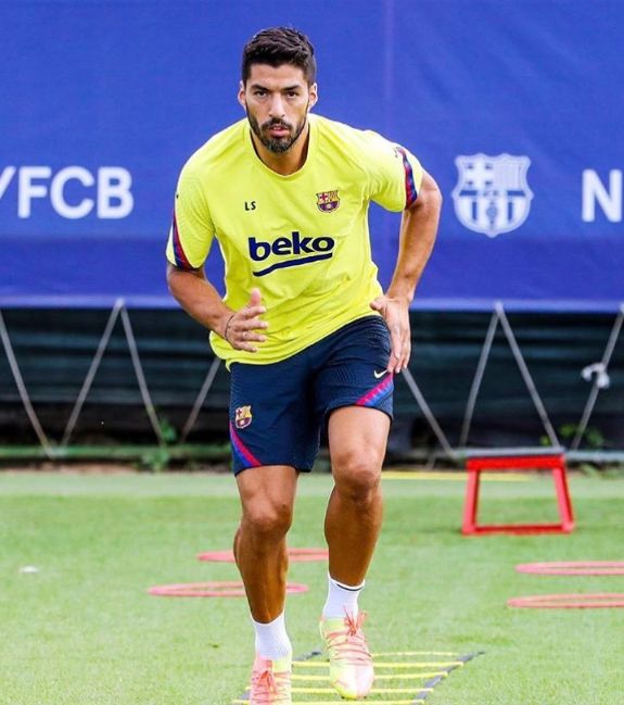 巴塞罗那迅捷反击，确保晋级生死战的简单介绍