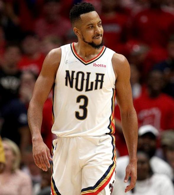 包含法国男篮血洗猛龙，麦科勒姆高光表现的词条