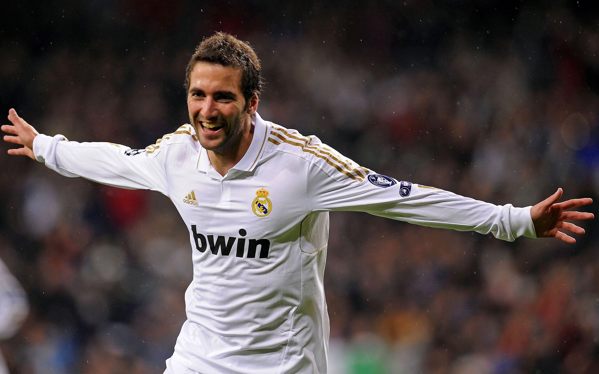 萨卡压制级发挥撕裂防线,哥斯达黎加终场绝杀逆转马竞