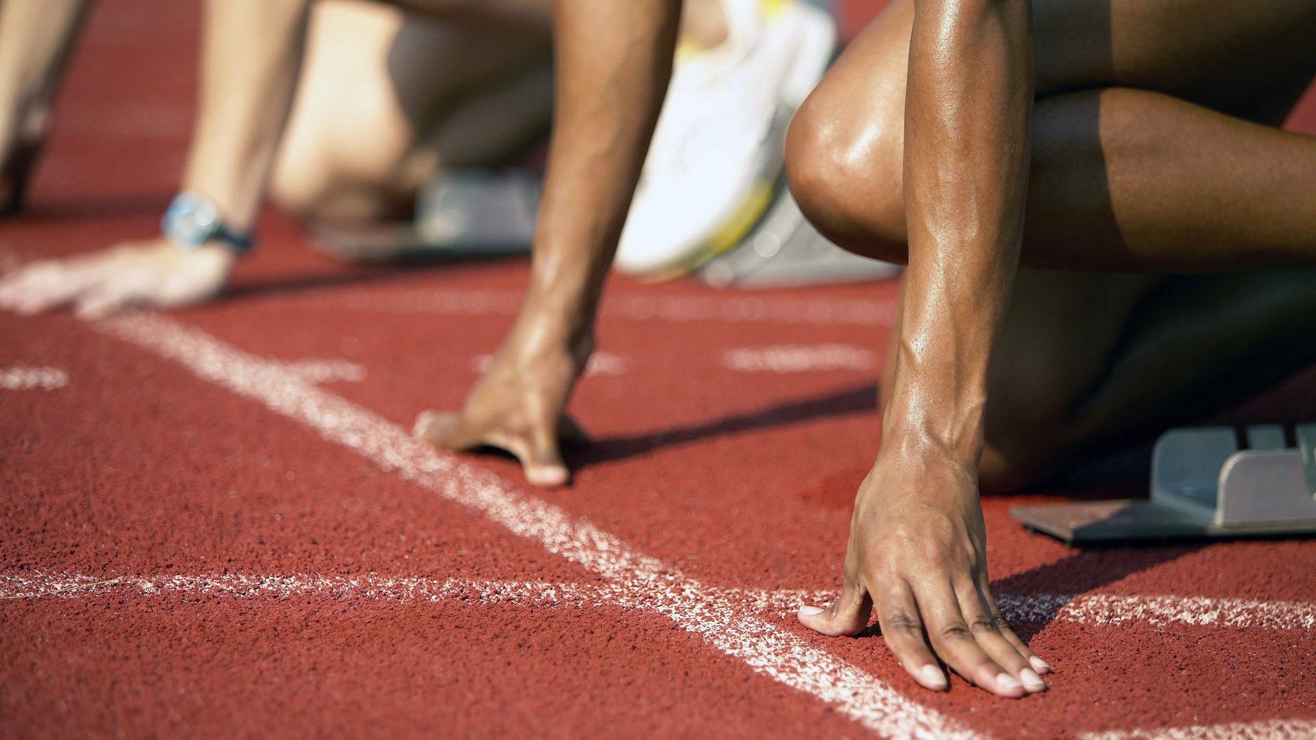 篮网对阵老鹰，伦纳德如何用防守艺术锁死对手